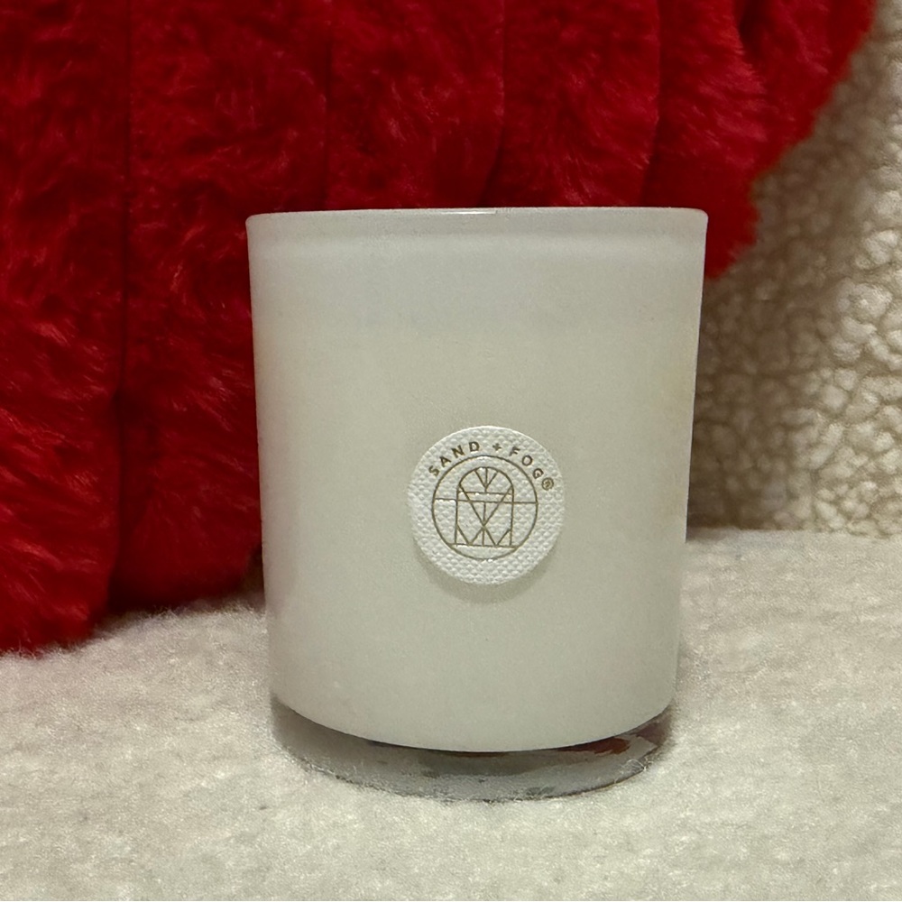 Ocean wives 🌊 Sand and Fog Mini Candle